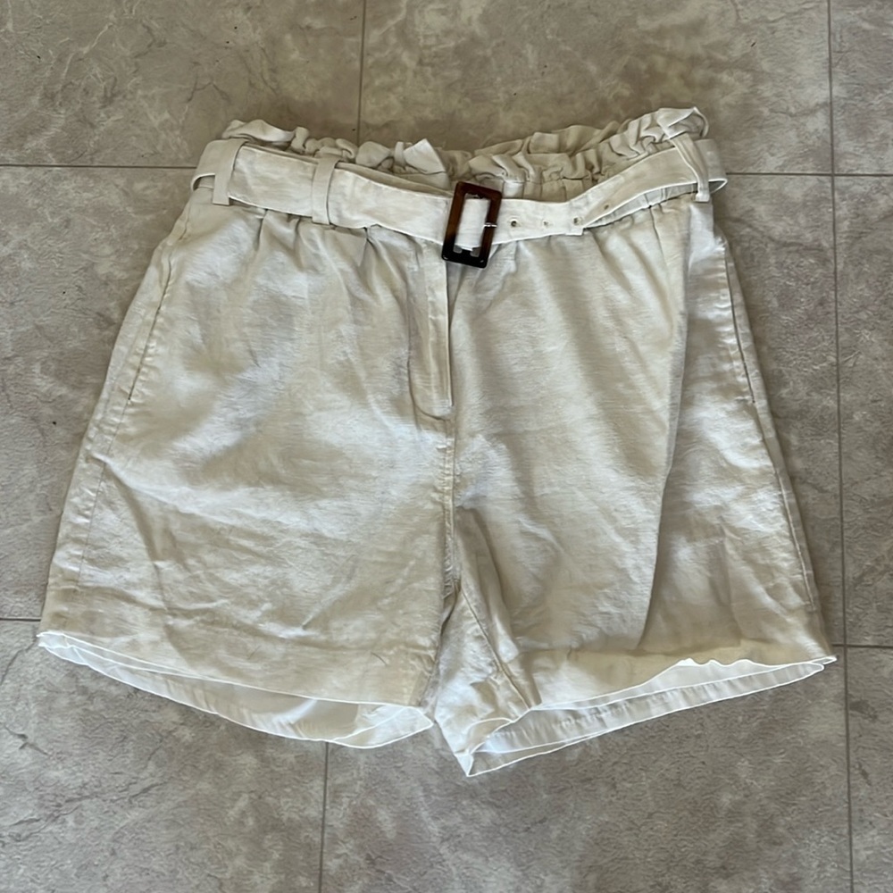 The Limited Linen Shorts 6 Petite